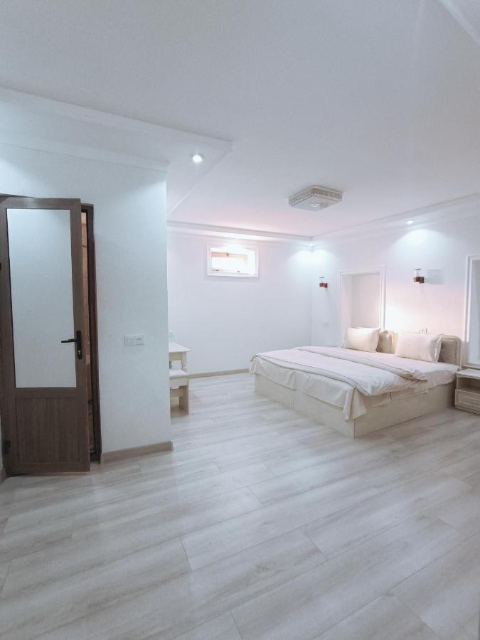Dari Zanjir Hotel Samarkand Bagian luar foto
