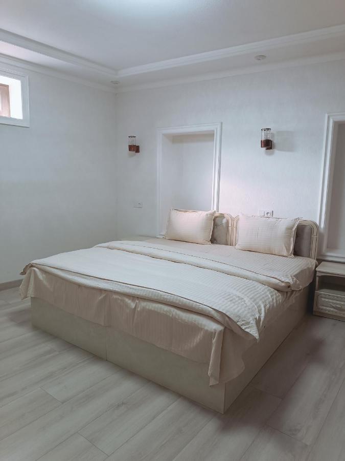 Dari Zanjir Hotel Samarkand Bagian luar foto
